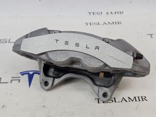 суппорт передний правый Tesla Model 3 2 поколение 2025, 1344622-00
