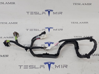 Электропроводка двери задняя правая Tesla Model X 1 поколение 2018, 1063406-00