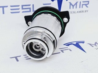 насос масляный Tesla Model 3 1 поколение 2020, 1108202-00, 1108209-00