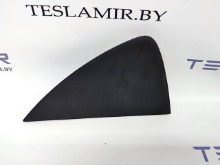 Накладка боковая торпеды правая Tesla Model 3 1 поколение 2019, 1083362-00