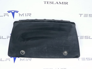 заглушка заднего бампера под крюк Tesla Model X 1 поколение 2018, 1058357-00