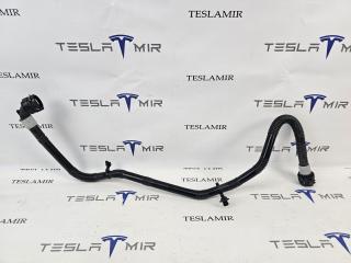 трубка охлаждающей жидкости Tesla Model Y 1 поколение 2025, 1659782-50