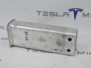 Кронштейн нижнего усилителя переднего бампера Tesla Model Y 1 поколение 2024, 1109193-00