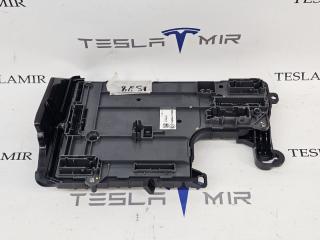 Блок управления BCM (бортовой сети) (Body Control Module) Боди Tesla Model 3 2 поколение 2024, 1834632-10