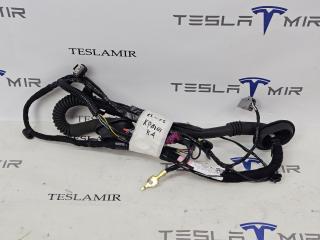 Проводка крышки багажника Tesla Model 3 2 поколение 2025, 1897325-00