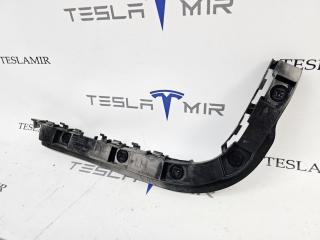 Крепление бампера заднего Tesla Model 3 2 поколение 2024, 1762734-00, 1757097-00