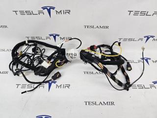 Проводка крышки багажника Tesla Model S 1 поколение [2-й рестайлинг] 2022, 1643301-90, 2486406-00