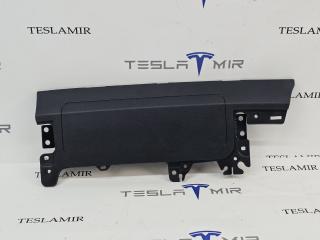 подушка безопасности коленная Tesla Model Y 1 поколение 2024, 1143753-00, 1077826-00, 1083350-00
