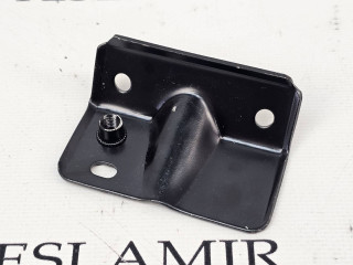 кронштейн (крепление) Tesla Model 3 1 поколение 2020, 1104667-00