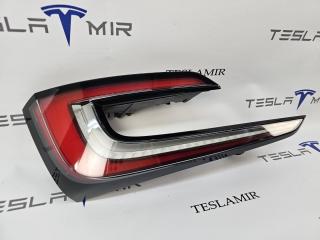 фонарь задний правый Tesla Model 3 2 поколение 2024, 1691500-00