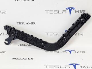 Крепление бампера заднего Tesla Model Y 1 поколение 2025, 1932583-00, 1932677-00