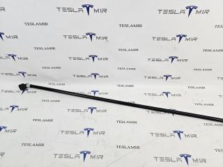 Патрубок системы охлаждения пластиковый Tesla Model 3 2 поколение 2024, 1705726-00