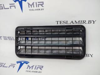 Вентиляционный клапан заднего багажника (жабры) Tesla Model 3 1 поколение 2023, 1098751-00