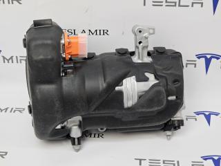 компрессор кондиционера Tesla Model 3 1 поколение 2022, 1501256-00, 1501256-01