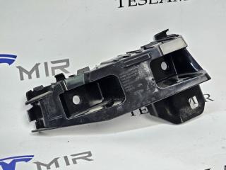 Кронштейн крепления фонаря левый Tesla Model 3 2 поколение 2024, 1755642-00, 1757099-00