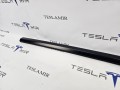 молдинг двери передней левой Tesla Model 3 2 поколение 2025, 1873571-99 - фото №2
