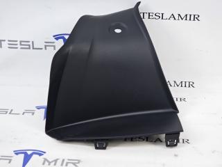накладка заднего фонаря левая Tesla Model 3 2 поколение Highland 2024, 1784319-00, 1713681-00