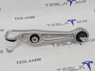 Рычаг передний поперечный прямой Tesla Model 3 1 поколение 2021, 1044341-00, PS5838