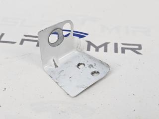 крепление ( кронштейн ) крыла Tesla Model Y 1 поколение 2025, 1487430-00, 1487430-S0