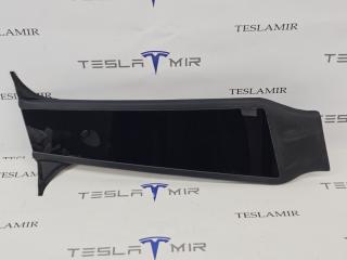 Накладка стойки B наружная + камера правая Tesla Model Y 1 поколение 2025, 1809885-00, 1988795-00, 1937557-79
