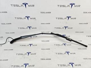 щеткодержатель (поводок стеклоочистителя, дворник) Tesla Model Y 1 поколение 2024, 1658938-00, 1658939-00