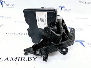 блок ABS Tesla Model 3 1 поколение 2023, 1044745-00, 1103541-00, 1188741-50, 1044711-00