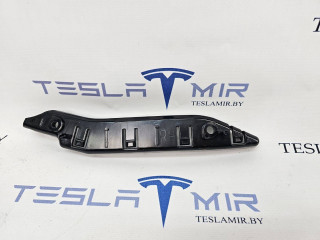 крепление бампера Tesla Model Y 1 поколение 2021, 1493771-00