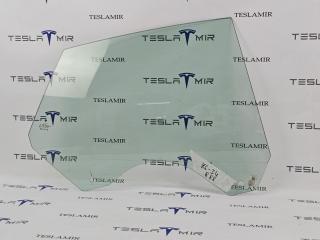 стекло двери задней правой Tesla Model S 1 поколение [2-й рестайлинг] 2022, 1588354-00