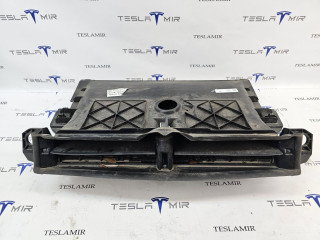 кассета радиаторов Tesla Model 3 1 поколение 2022, 1559787-00, 1559793-00, 1103545-00, 1097767-00, 1076732-00, 1076733-00, 1077081-00