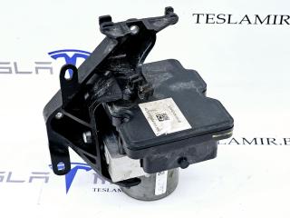 блок ABS Tesla Model 3 1 поколение 2019, 1044745-00, 1103541-00, 1188741-50