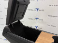 консоль салона Tesla Model Y 1 поколение 2024, 1111072-00, 1861594-00, 1755100-00, 1755515-00, 1880003-00 - фото №7