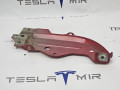 крепление ( кронштейн ) крыла Tesla Model 3 1 поколение 2022, 1092304-00 - фото №2