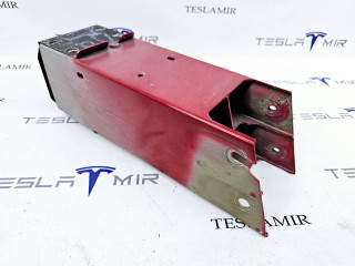 Удлинитель лонжерона (клык) левый Tesla Model 3 1 поколение 2022, 1088148-00