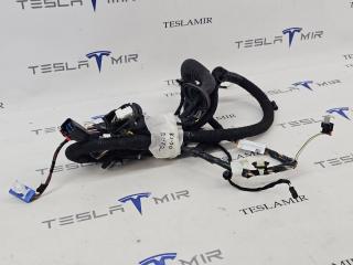 Электропроводка двери передняя правая Tesla Model Y 1 поколение 2024, 1489052-00