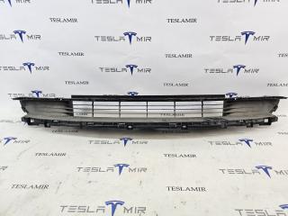 Решетка гриль декоративная основного радиатора (передний бампер) Tesla Model 3 2 поколение 2025, 1694311-00