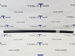молдинг двери задней правой Tesla Model Y 1 поколение 2025, 2022812-21