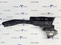 Кронштейн крепления обшивки багажника правый Tesla Model 3 2 поколение 2025, 1733838-29, 1733838-00 - фото №2