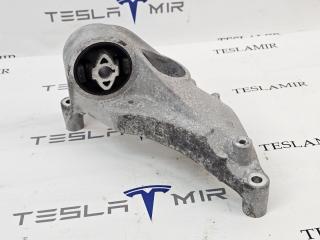 кронштейн двигателя Tesla Model Y 1 поколение 2024, 1093278-50, 1095337-00