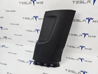 Накладка стойки B внутренняя правая нижняя Tesla Model 3 2 поколение 2025, 1733773-11
