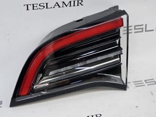 фонарь крышки багажника правый Tesla Model Y 1 поколение 2024, 1077402-00, 1077404-00, 1502089-00, 1077402-96