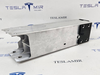 Удлинитель лонжерона (клык) левый Tesla Model Y 1 поколение 2021, 1487461-00