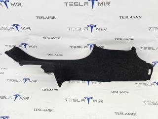 Накладка стойки B внутренняя левая нижняя Tesla Model 3 2 поколение 2024, 1733510-00, 1733510-23