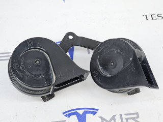 сигнал (клаксон) Tesla Model Y 1 поколение 2022, 1507242-00, 1622755-00