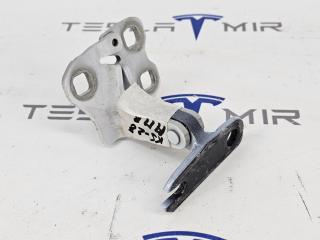 петля двери Tesla Model 3 2 поколение 2024, 1773629-01