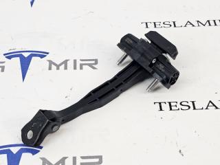 ограничитель открывания двери задней Tesla Model Y 1 поколение 2025, 1500684-00