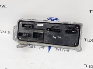 Блок управления BCM (бортовой сети) (Body Control Module) Боди Tesla Model S 1 поколение [2-й рестайлинг] 2022, 1588205-00, 1588205-05, 1588205-05-C