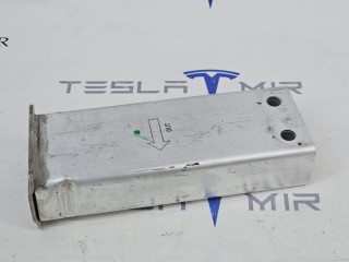 Кронштейн нижнего усилителя переднего бампера Tesla Model Y 1 поколение 2022, 1109193-00