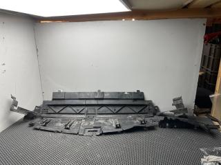 воздуховод (дефлектор) радиатора Chevrolet Equinox 3 поколение 2019, 1.5 л., бензин, АКПП, синий, передний привод