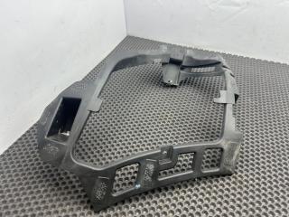 Кронштейн крепления фары противотуманной правой Chevrolet Equinox 3 поколение 2018, 1.5 л., бензин, бежевый, полный привод