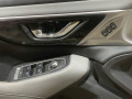 кнопка стеклоподъемника переднего левого Subaru Outback 6 поколение 2021, 2.4 л., бензин, АКПП, синий, внедорожник 5 дв., полный привод - фото №2